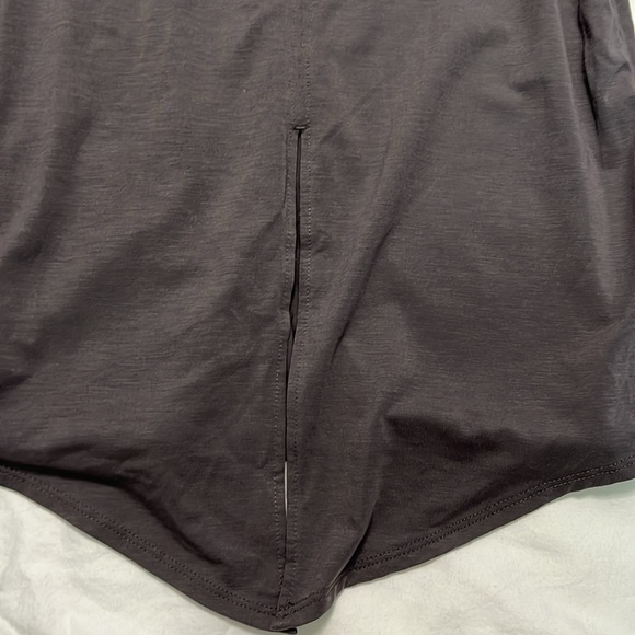 Athleta Essence Semi Fit Long Sleeve TShirt Size XXS - Picture 5 of 9